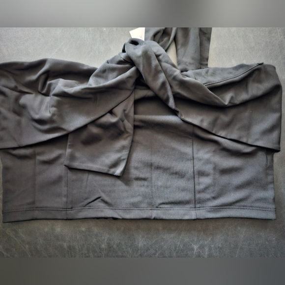 NWT - Banana Republic Black One-Shoulder Cropped Bustier - Size L - Picture 6 of 9